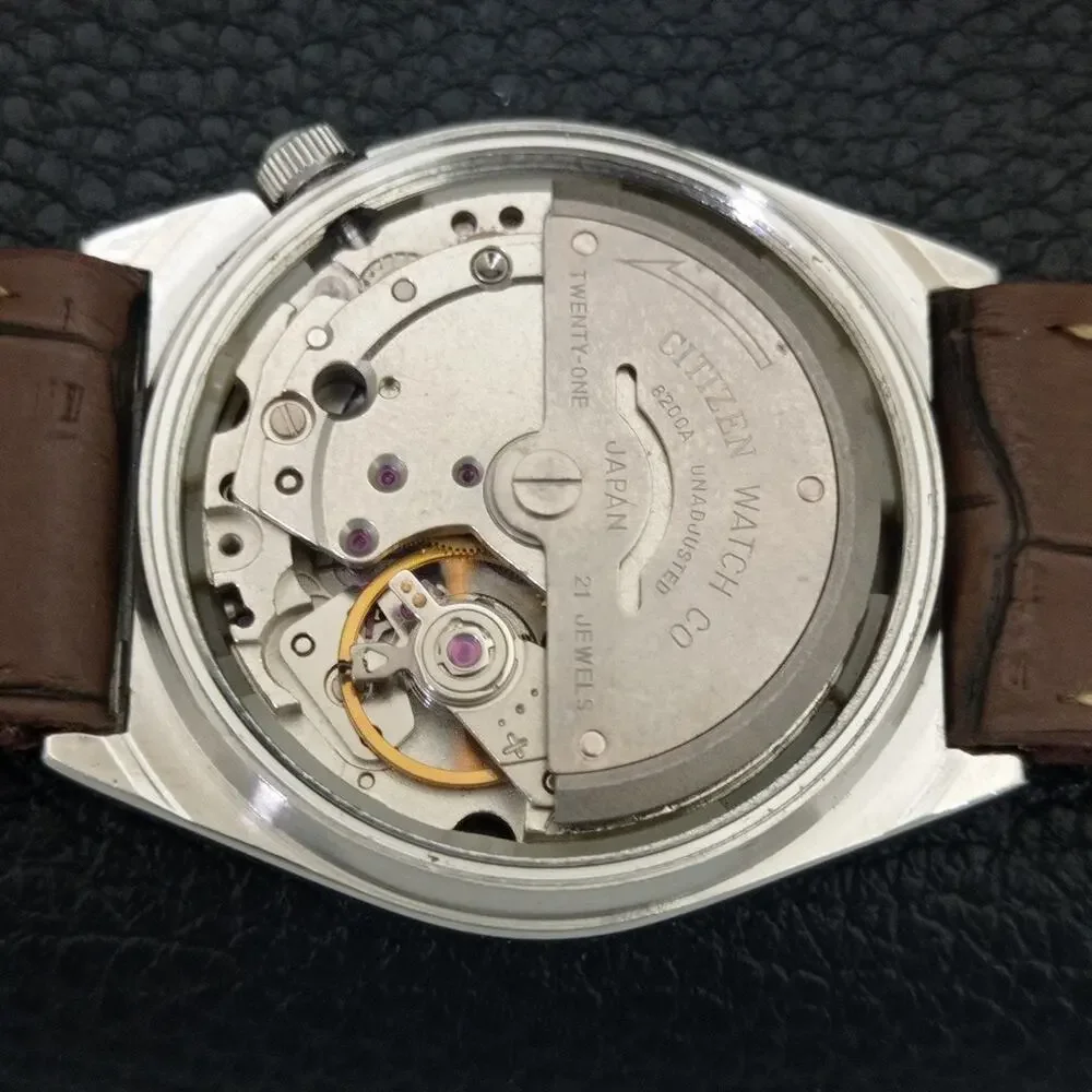 Vintage 1984 Citizen Automatic Mens Silver Watch W/daydate & Gold accents